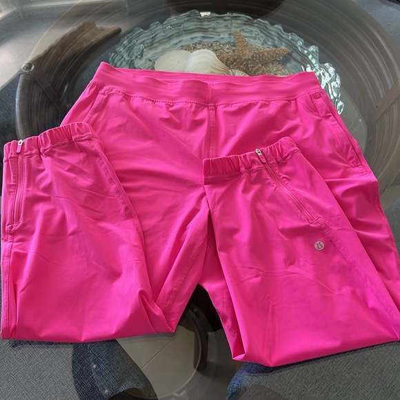 Lululemon Adapted State Cropped HR Jogger Pants EUC 💃🏻 - Picture 3 of 11